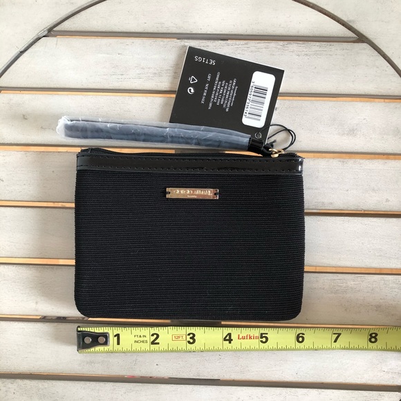 Giorgio Armani Beauty Black Cosmetic Bag - Picture 3 of 11